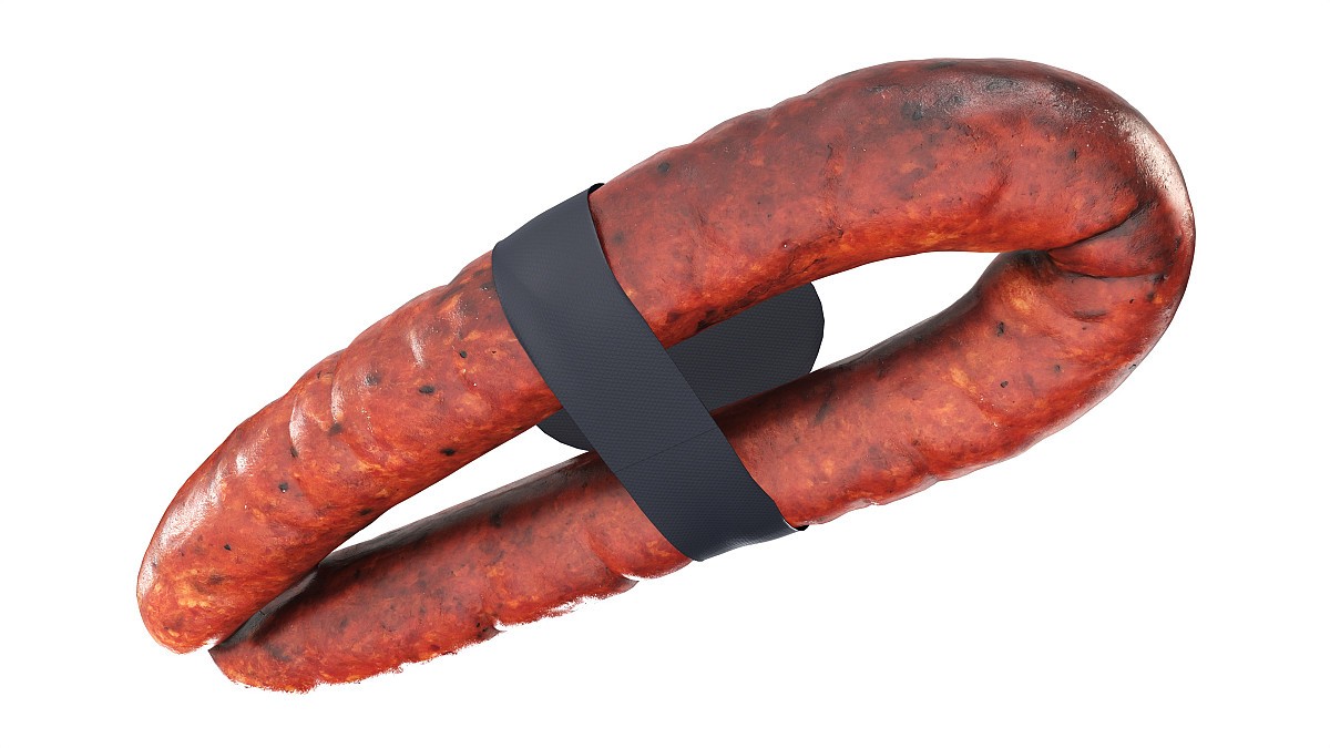 Smoked sausage ring with label
