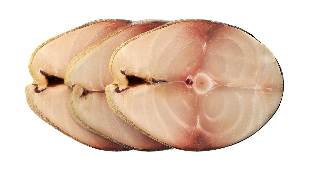Smocked mackerel slices