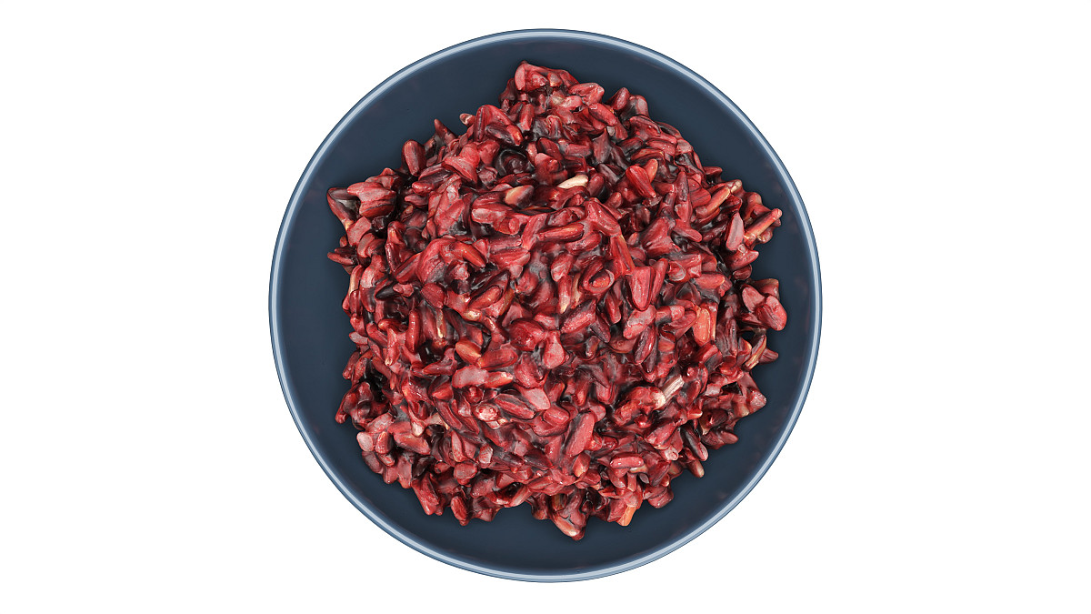 Cooked black jasmin rice